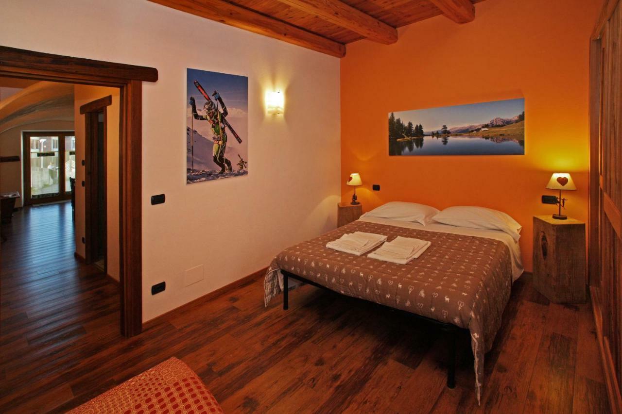 Susy' S Flat Apartment Sauze D'Oulx Bagian luar foto